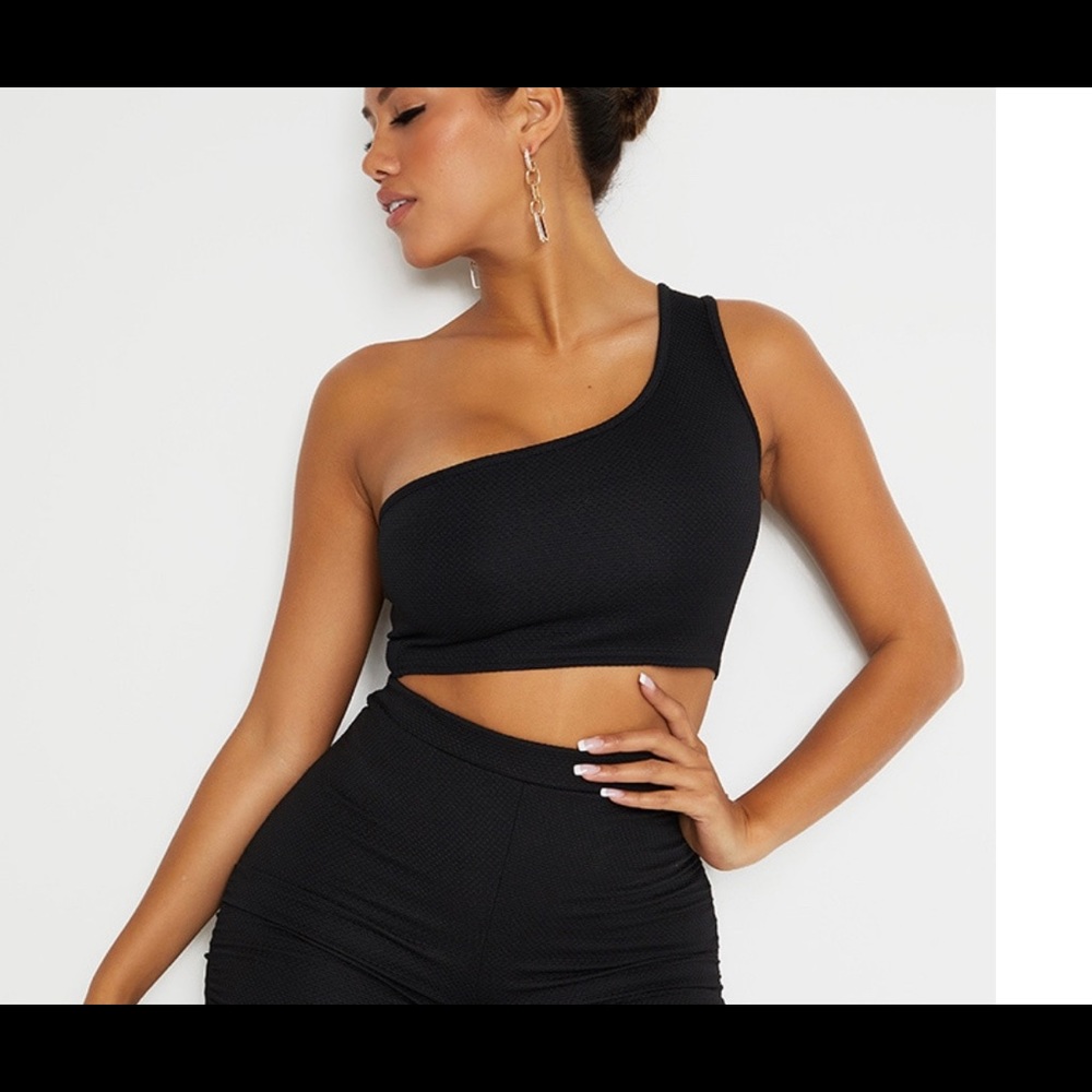 Black crop top